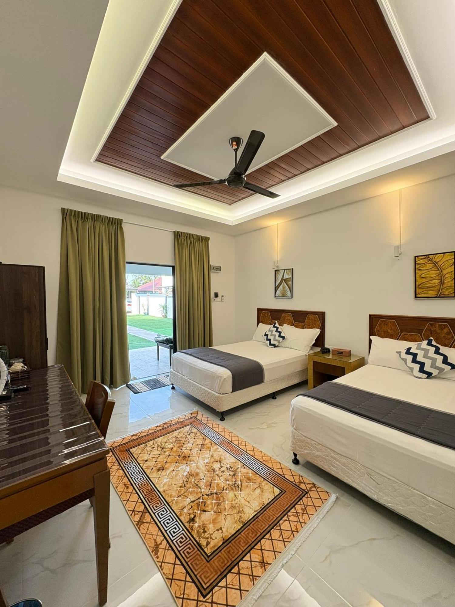 Eleven25 Roomstay Dungun Bagian luar foto